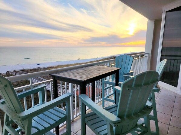 Property grounds - Beachfront with Beach Setup Included! (Navarre)