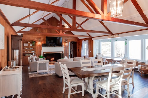 Lake Winnipesaukee, Weirs Beach, Funspot, Gunstock