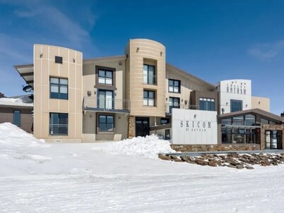 Hotham Mountain Escape - Chalet Hotham Apartment 14