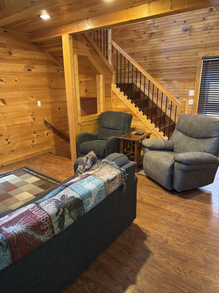Family Adventure Cabin In Mammoth Cave Country - Hot Tub - Disc Golf - Sleeps 8 - Nolin Lake State Park