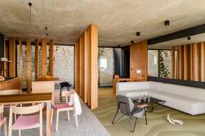 Suite Deluxe | Cocina privada | Máquina de café espresso y hervidor eléctrico