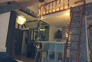1 slaapkamer, een strijkplank/strijkijzer, gratis wifi