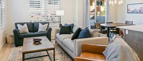 Townhome, 3 Bedrooms | Living area | Smart TV