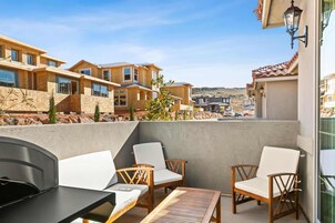 Townhome, 3 Bedrooms | Property grounds