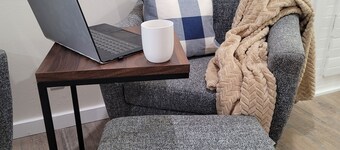 Stunning Modern Farmhouse Studio Cottage!