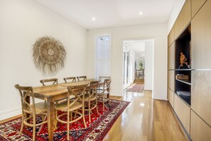 Dining - Family home in the heart of Paddington (Paddington)