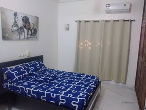 2 bedrooms, free WiFi, bed sheets