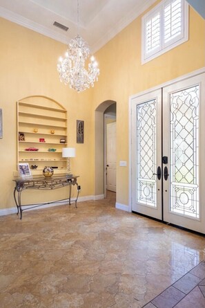 Interior - Cozy vacation home-pool, golf, Palm Springs, Indio Ca (Indio)