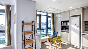 Quarto família | Quartos à prova de som, Wi-Fi de cortesia, roupa de cama