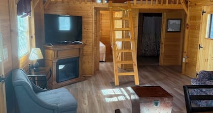 Disc Golf at Mammoth Cave, Houck design 18 hole course, 2 bedroom cabin
