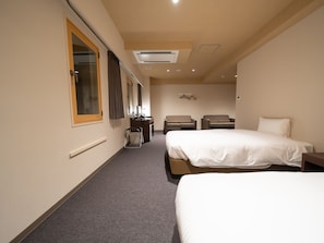 Family Room (No daily cleaning) Non-smoking | Premium bedding, down comforters, desk, blackout drapes - Shinsaibashi ARTY Inn (Osaka)