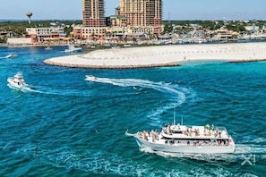 Beach nearby - Ciboney 2011 - private beach entry, heated pool, tennis (Miramar Beach)