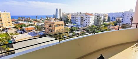 Standard Apartment | Balcony