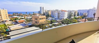 License to Chill Apartment