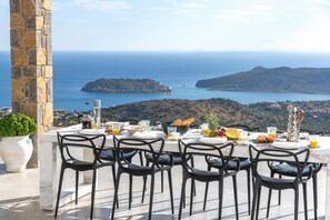 Outdoor dining - Elounda Villa Kalydon (Plaka)