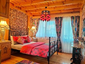 Sengetøy av topp kvalitet, individuelt dekorert og individuelt innredet