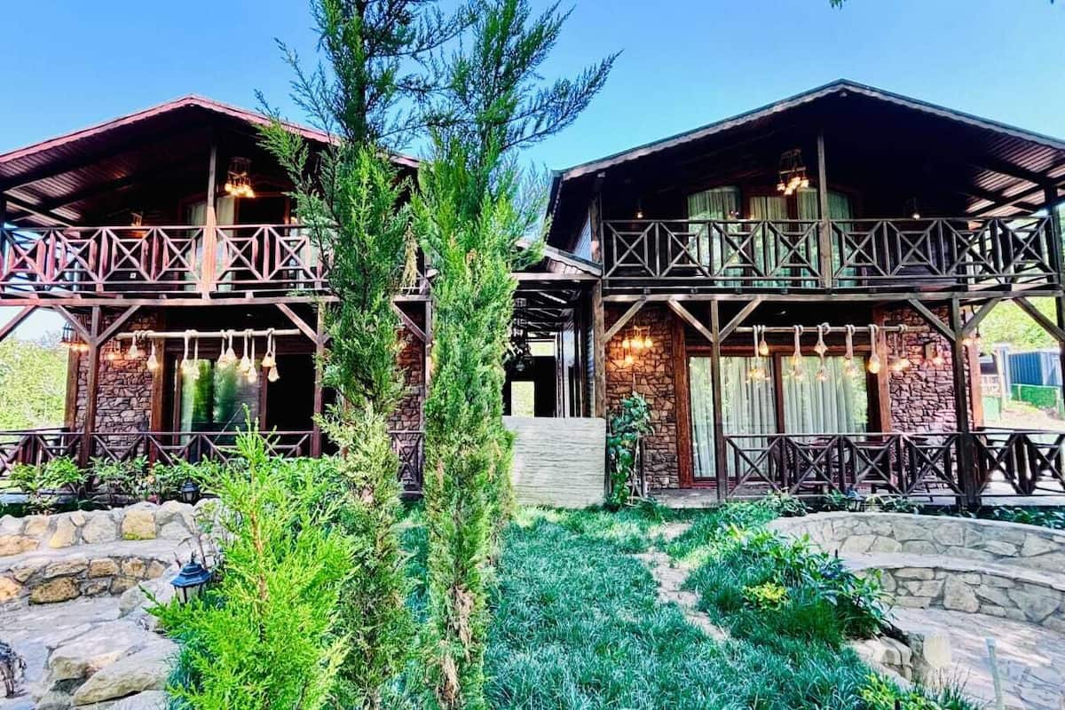 Luxury Bungalow | 2 bedrooms, premium bedding, individually decorated