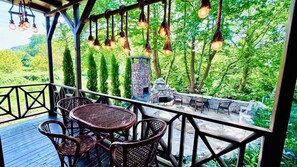 Luxury Bungalow | Terrace/patio