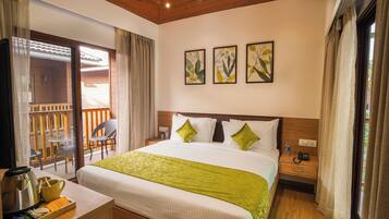 Premier Cottage | 1 bedroom, premium bedding, in-room safe, desk