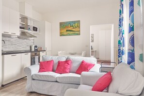 TV - OLD TOWN - CASA DEL SARTO (DOMASO)