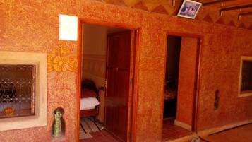 Shared Dormitory, 1 Bedroom, Accessible, Smoking | Interior