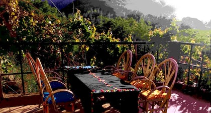 Room in Guest Room - Gîte Tawada - Happy Valley - Room for 4 People