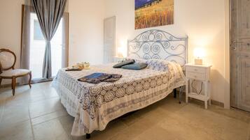 House, 2 Bedrooms, Smoking, Patio | 2 bedrooms