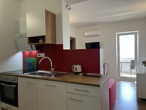 Apartment, 2 Schlafzimmer, Raucher, eigener Pool | Innenbereich