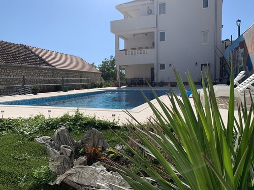 Imotski Blaue See Apartments , Pool