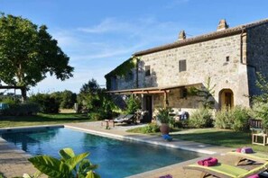 Pool - Casa del Piano Valle dei Calanchi in Front of Civita Di Bagnoregio (Bagnoregio)