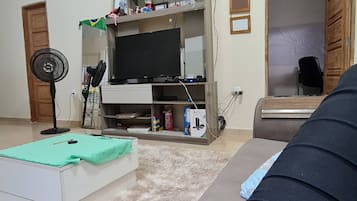 Apartment, 2 Bedrooms, Smoking | Interior