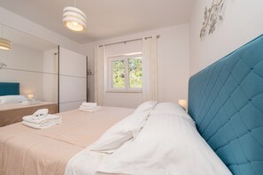 Apartment, 2 Bedrooms, Smoking, Balcony - Apartment for 4 Persons, by the sea and With Beautiful View (Kali)