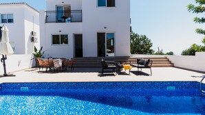 Unclassified image, 4 of 21, button - Sanders White Mountains - Modern Villa With Pool (Tremithousa)