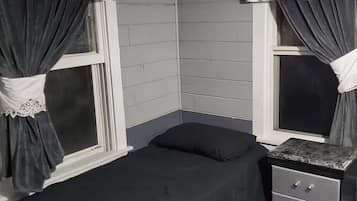 House, 2 Bedrooms, Smoking, Patio