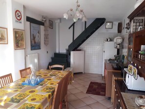 Room, 3 Bedrooms, Smoking, Patio | Interior - Room-smart Rooms for 2 or 4 in Organic f (Mestre)