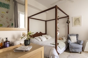 Apartment, 2 Bedrooms, Balcony, City View | 2 bedrooms