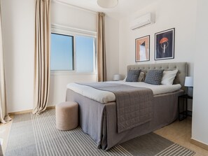 วิลล่า, 3 ห้องนอน, สระว่ายน้ำส่วนตัว, วิวสระว่ายน้ำ | 4 ห้องนอน, Wi-Fi