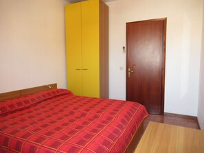 2 bedrooms - Beautiful 3 Room Apartment With Large Terrace AC in a Great Location by Beahost (Caorle)