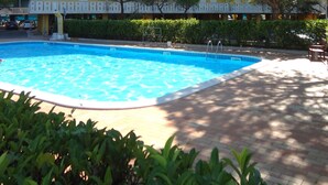 Unclassified image, 3 of 20, button - Flat With Terrace Overlooking the Pool (Caorle)