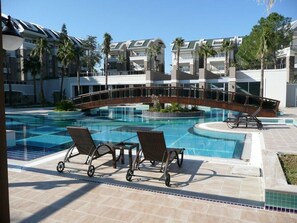 Outdoor pool - Tropicana G 2, 3 bed gr fl Home in a 5 Star Community Sleep up to 8 Persons (Manavgat)