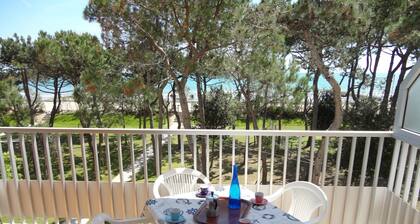 Renovated Apartment With sea View Terrace