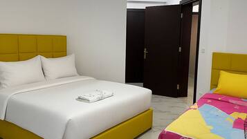 Chalet, 2 Bedrooms, Accessible, Smoking | 2 bedrooms