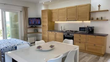 32-inch LCD TV with satellite channels, TV, toys