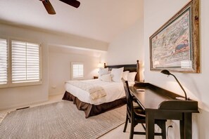 2 chambres, fer et planche à repasser, lit parapluie, Wi-Fi