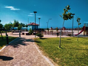 Children’s area - Sea View Roof Garden Apartment (Κιάτο)