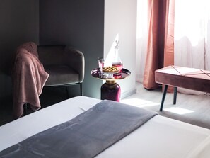 Apartment, 5 Bedrooms, Smoking, Balcony | 5 bedrooms, iron/ironing board - Home for Large Groups, Comfort and Style (Rome)