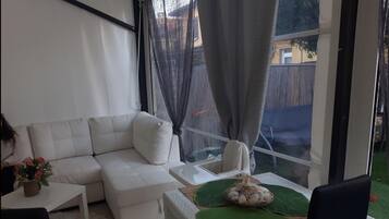 Camera, 1 camera da letto, fumatori, balcone | Area soggiorno