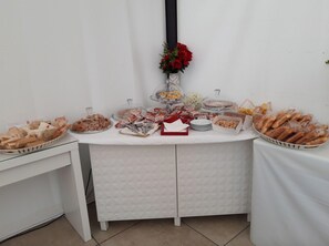 Chambre, 1 chambre, fumeur, balcon | Restauration