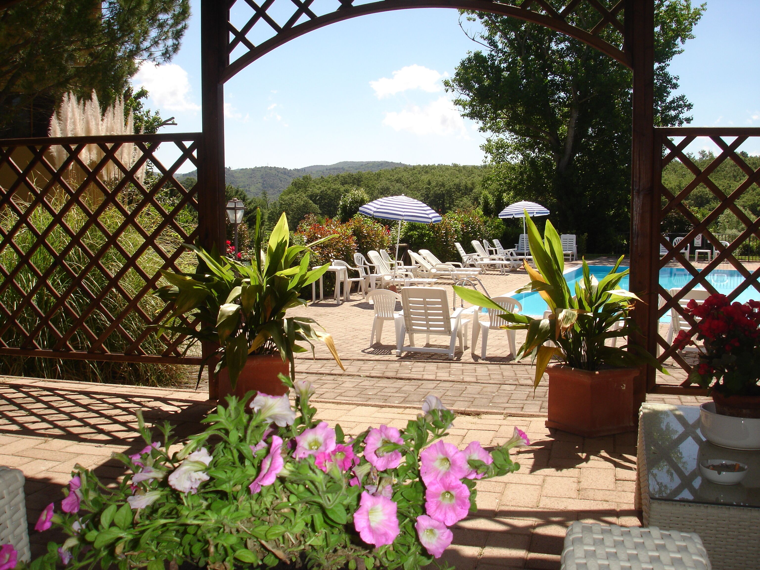 House, 1 Bedroom, Smoking, Patio | Pool | Outdoor pool