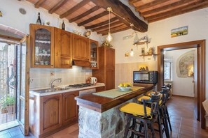 Maison, 1 chambre, fumeur, patio | Intérieur